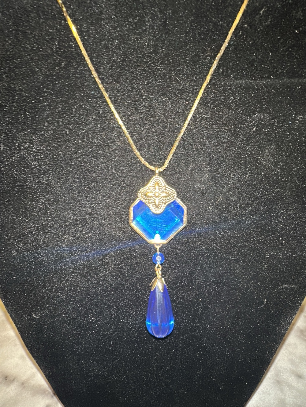 Gold and Blue Teardrop Pendant Statement Necklace - Women Jewelry